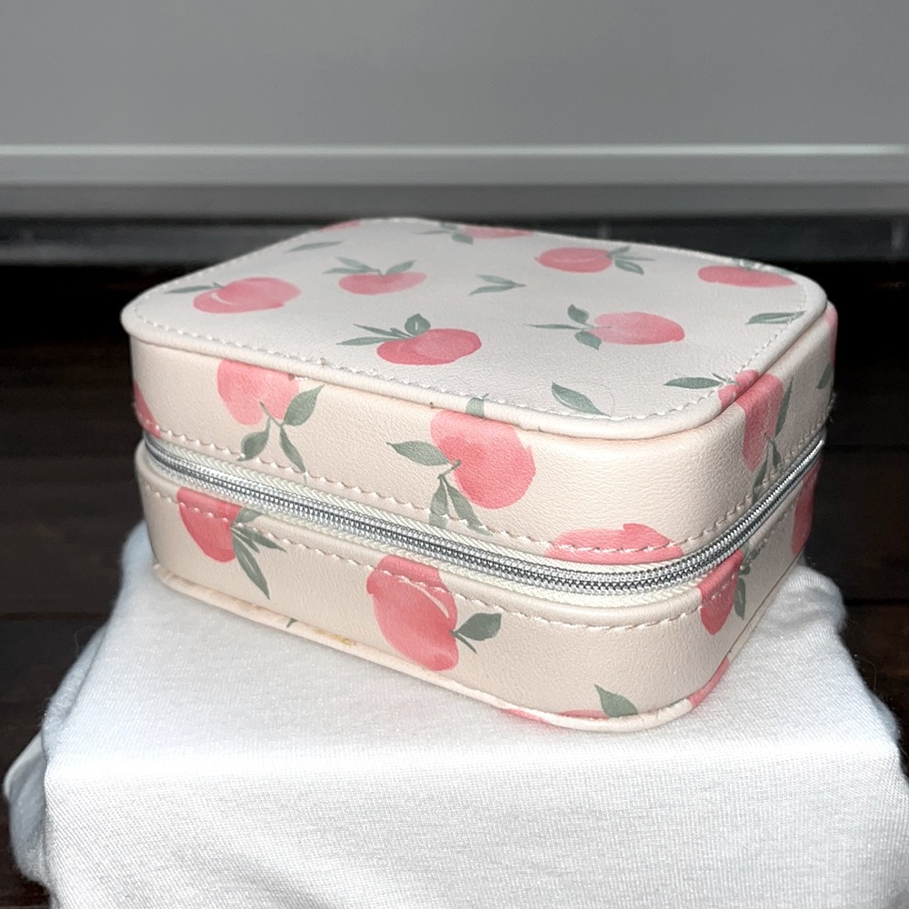 Peach Travel Jewelry Box
